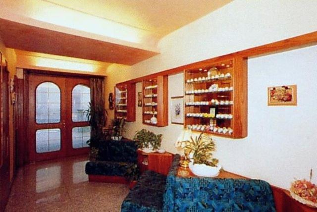 Albergo Musolesi Madonna di Fornelli Exterior photo