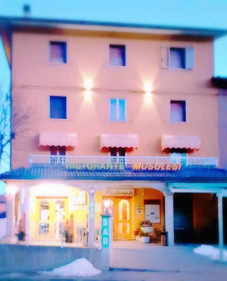 Albergo Musolesi Madonna di Fornelli Exterior photo